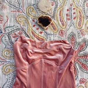 urban rose mini dress 🌹